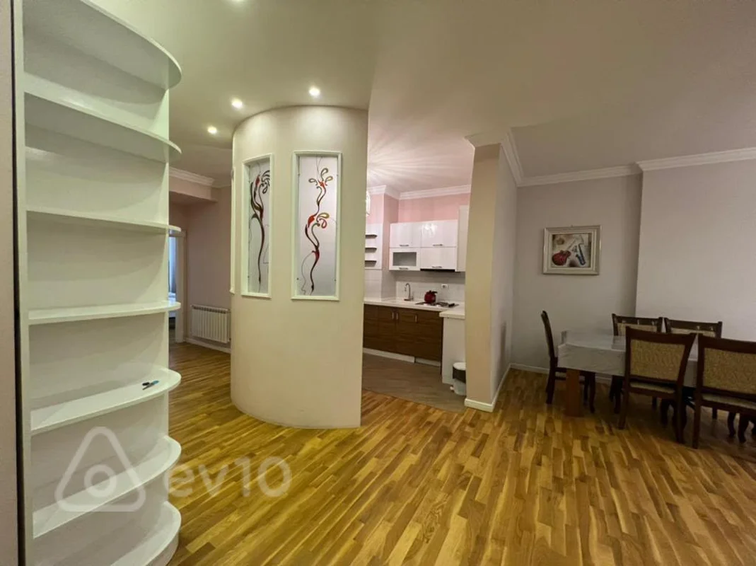 3 otaqlı mənzil, 120 m², 28 May küçəsi — kirayə — Mənzil, Bakı (5)