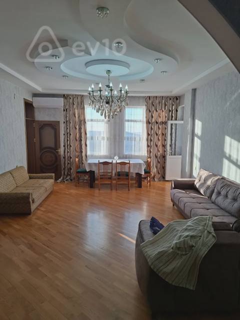 3 otaqlı mənzil, 117 m², Bakı, Bakı, Həmzə Babaşov küç — kirayə — Bakı