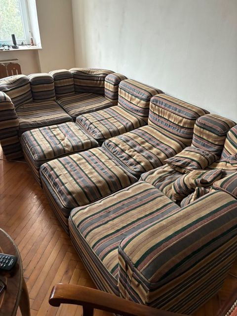 Künc divan, İşlənmiş, Açılmayan, Parça — 150 ₼ · Bakı · Divanlər Künc divan, İşlənmiş, Açılmayan, Parça — Bakı