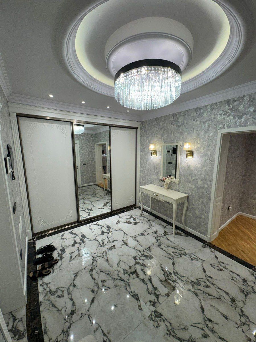 Satılır 3 otaqlı yeni tikili 135 m² — Mənzil, Bakı (2)