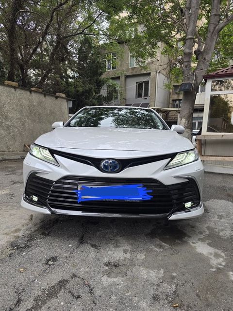 Toyota Camry, 2.5 L, 1.6 kWh, 2023 il, 40 700 km — Bakı