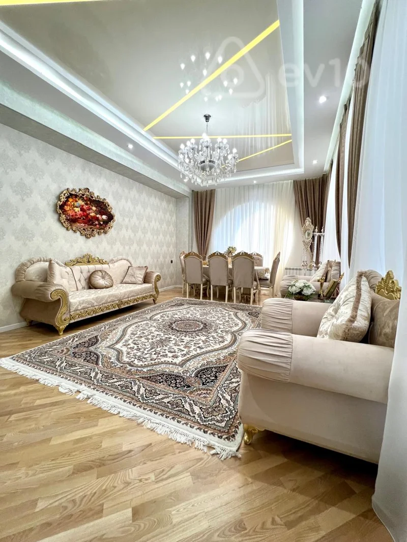 5 otaqlı mənzil, 500 m², Məhəmməd Hadi küçəsi — Bakı