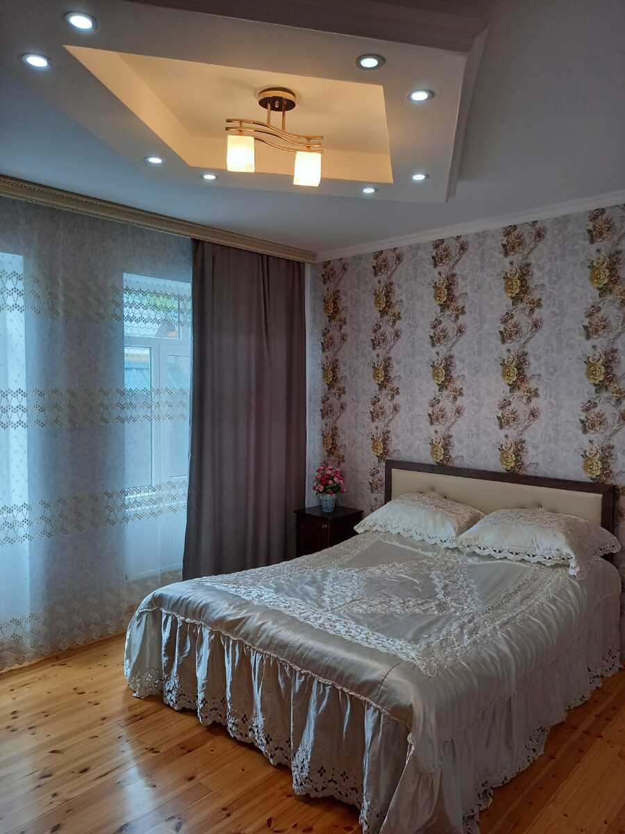 İcarəyə verilir 6 otaqlı həyət evi/bağ evi 200 m² — Ev, villa, Qəbələ (11)