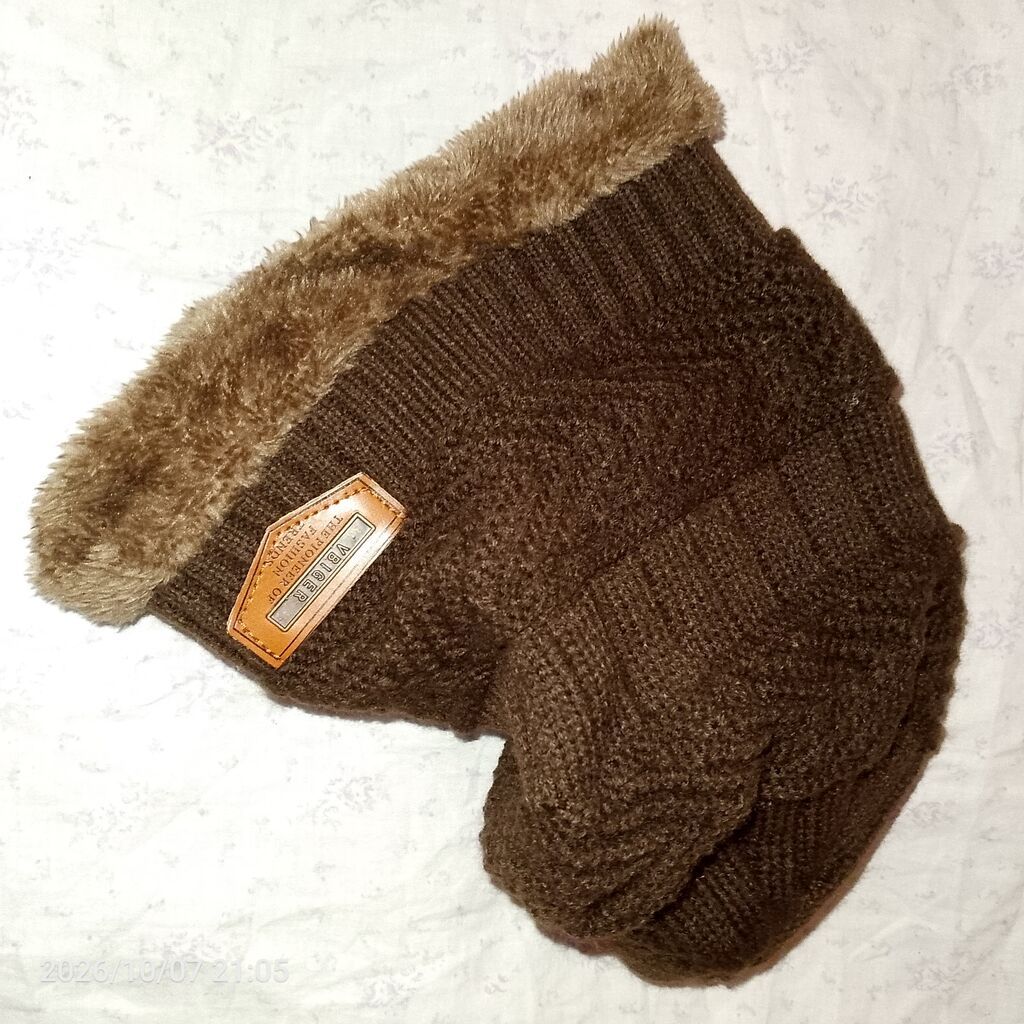 Qışlıq isti papaq - Rəng: tünd qəhvəyi - Material: üst qat sıx — Baş geyimi, Bakı (3)