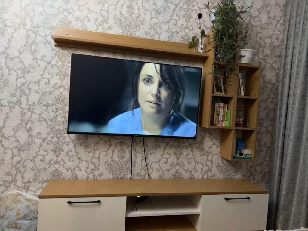Mebel dəsti – yemək masası və TV şkafı - Masa: 6 nəfərlik, ağac — Masalar və stullar, Bakı (2)