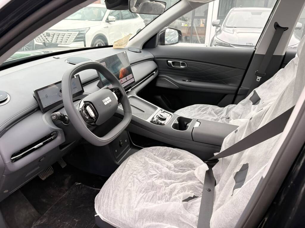 Geely Galaxy Starship 7, 1.5 L, 19.09 kWh, 2025 il, yeni — Avtomobillər, Bakı (8)