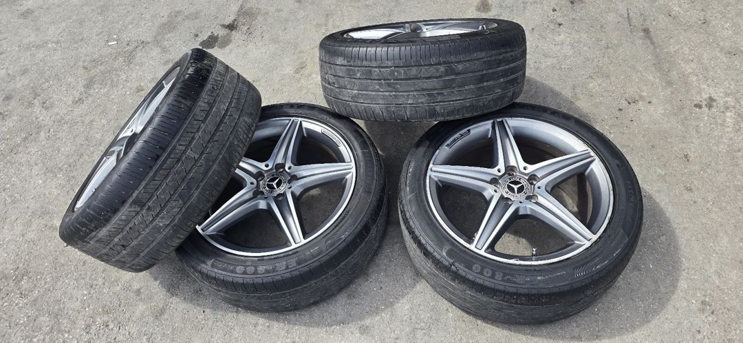 Mercedes təkərləri 245/45 R18 — Ehtiyat hissələri və aksesuarlar, Bakı (3)