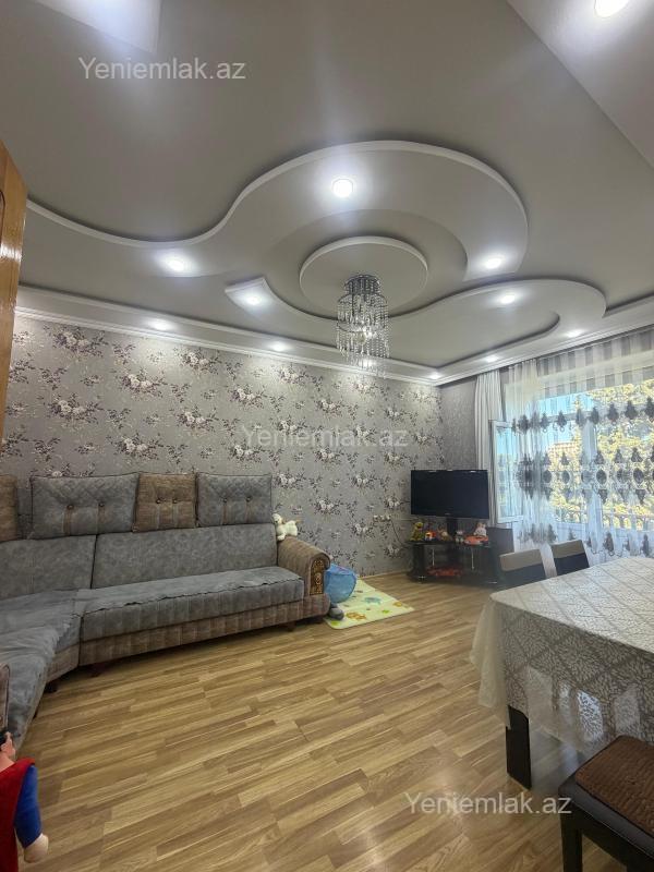 Satılır 3 otaqlı Bina evi menzil (Köhnə tikili), 72 m², 1-ci məhəllə — Mənzil, Sumqayıt (2)