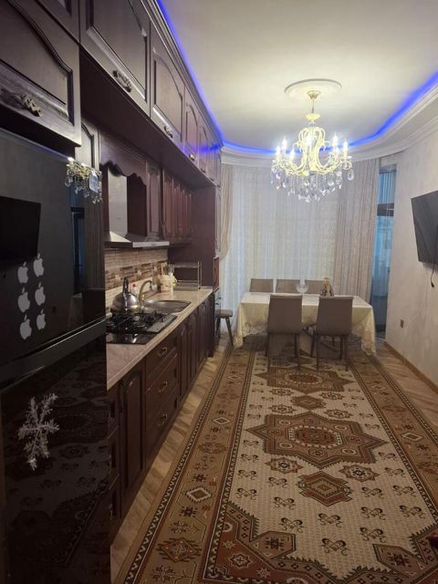 İcarəyə verilir 3 otaqlı yeni tikili 120 m² — Bakı