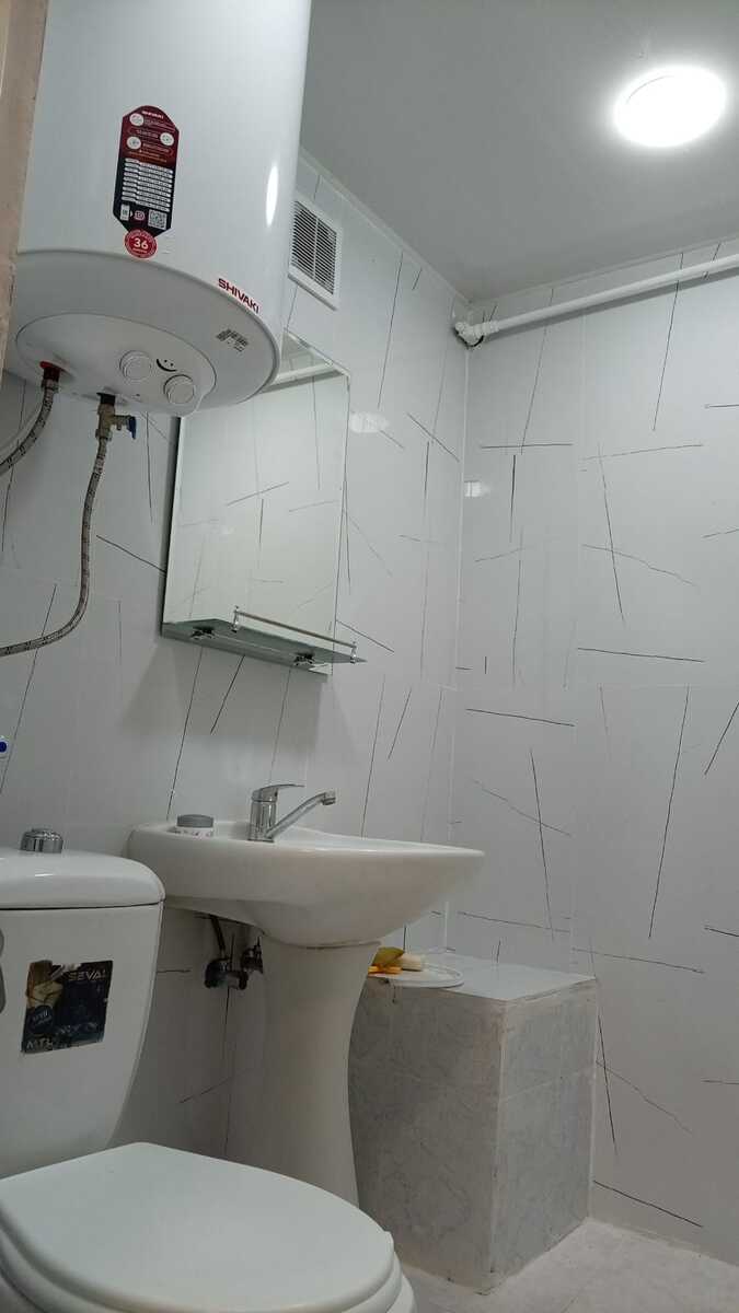İcarəyə verilir 1 otaqlı köhnə tikili 45 m² — Mənzil, Bakı (6)