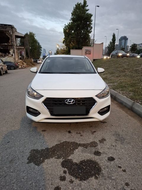 Hyundai Accent, 1.4 L, 2019 il, 104 475 km — Bakı