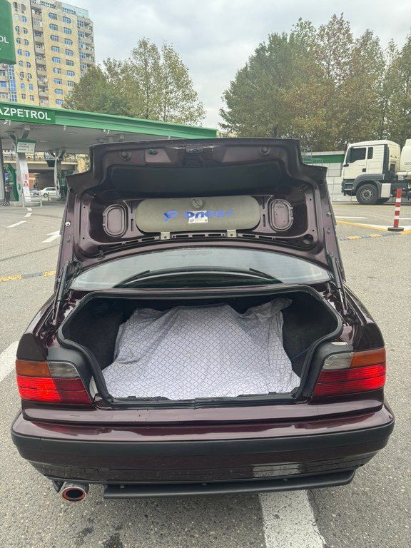 BMW 318, 1.8 L, 1994 il, 495 000 km 99-KB-467 — Avtomobillər, Bakı (12)
