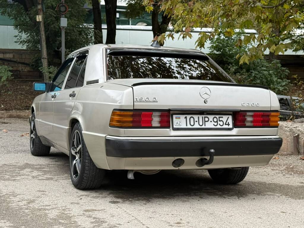 Mercedes 190, 2.0 L, 1990 il, 120 000 km 10-UP-954 — Avtomobillər, Şamaxı (4)