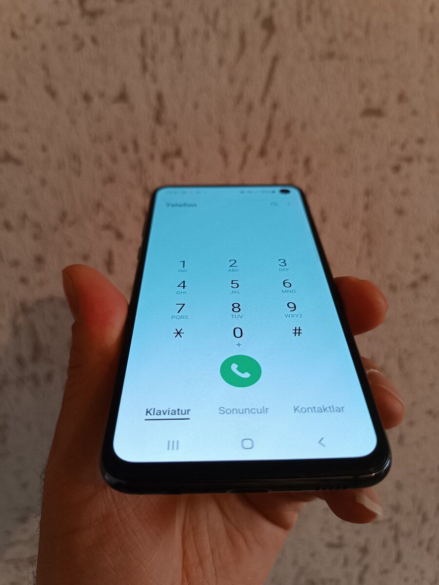 Samsung Galaxy S10e Prism Black 128GB/6GB — Smartfonlar, Sumqayıt (10)
