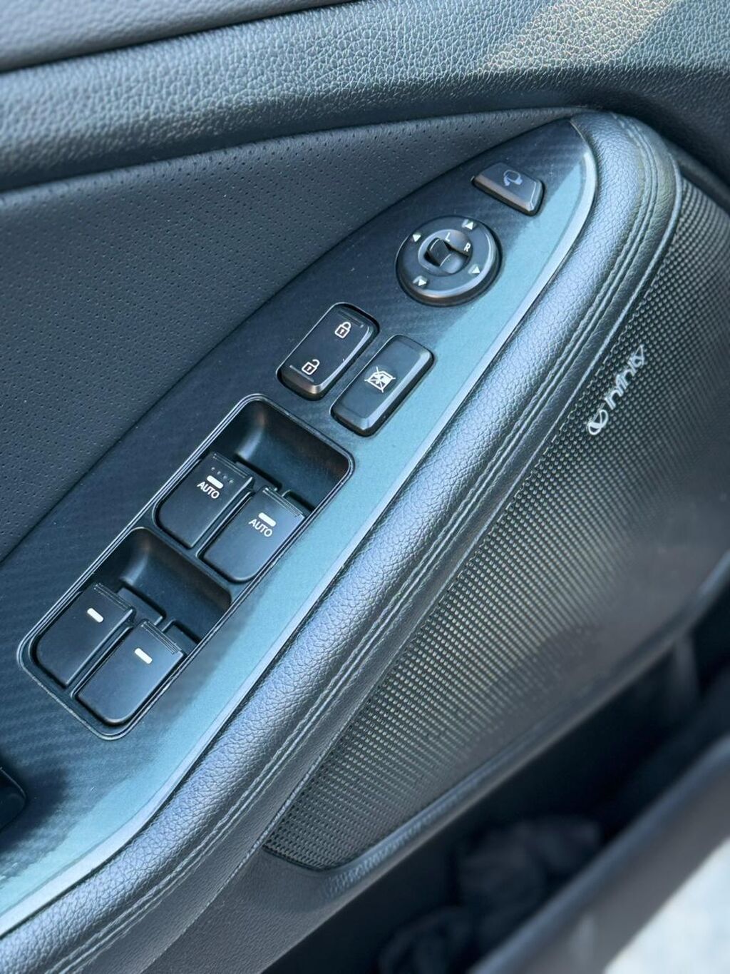 Kia Optima sedan – gümüşü rəngdə, tam ölçülü şəhər və magistral üçün 20-ES-082 — Avtomobillər, Bakı (8)