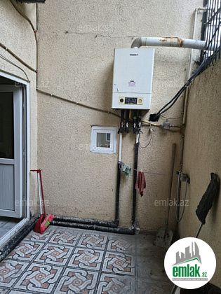 İcarəyə verilir 7 otaqlı 267 m² ofis Nizami m