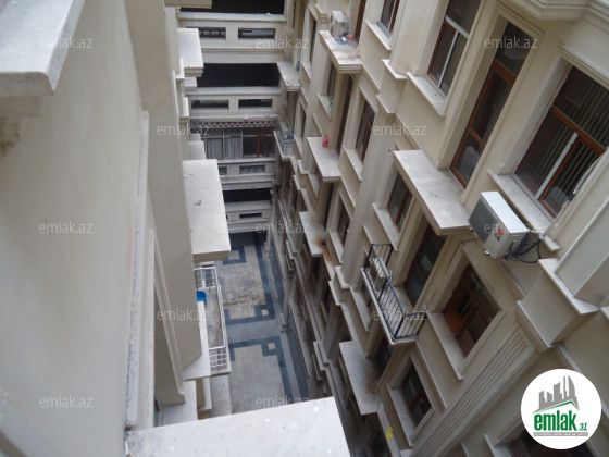 İcarəyə verilir 10 otaqlı 254 m² obyekt Ağ şəhər — Əmlak (9)