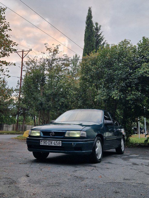 Opel Vectra, 2.0 L, 1995 il, 452 856 km 90-DX-458 — Avtomobillər, Zaqatala (9)