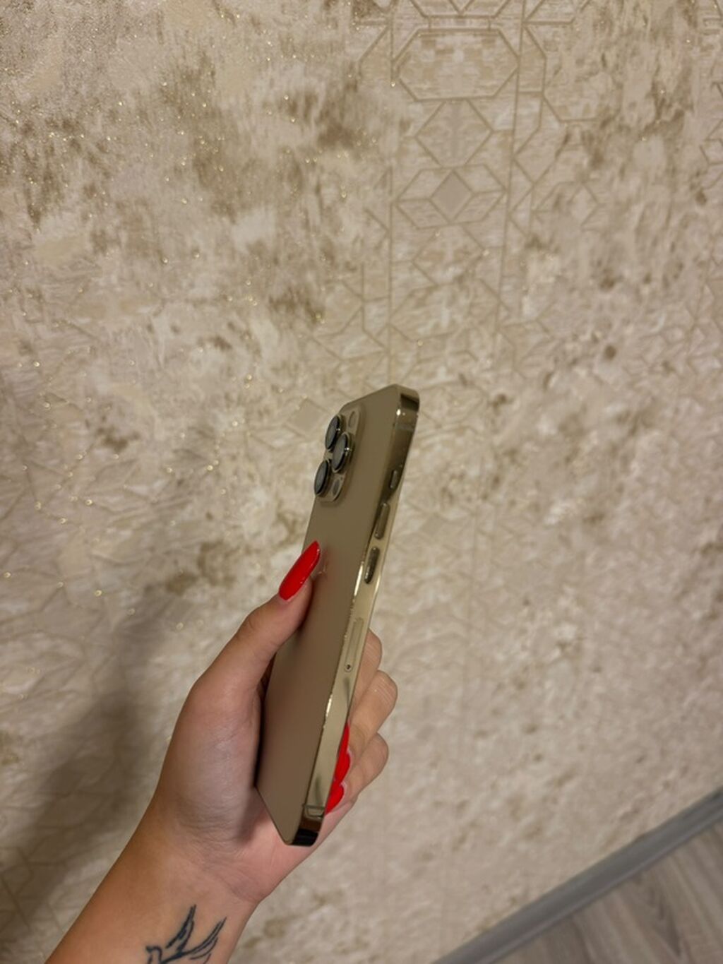 IPhone 14 Pro, Qızılı, Face ID — Apple iPhone, Bakı (3)