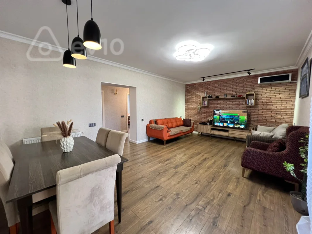 4 otaqlı mənzil, 95 m², Sumqayıt şəhəri, 13-cu mikrorayon — 165 000 ₼ · Sumqayıt · Mənzil 4 otaqlı mənzil, 95 m², Sumqayıt şəhəri, 13-cu mikrorayon — Sumqayıt
