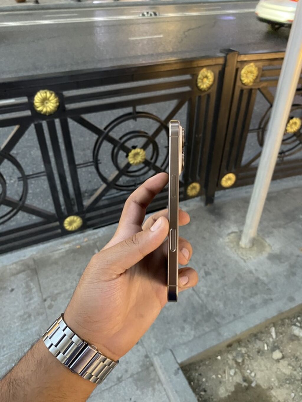 IPhone 16 Pro, 128 GB, Ağ, Simsiz şarj — Apple iPhone, Bakı (2)
