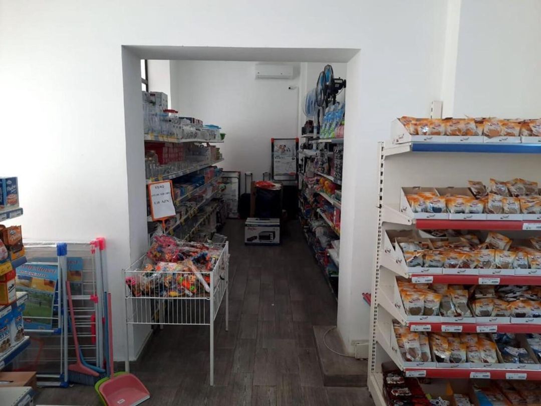 Satılır obyekt 240 m² — Əmlak, Bakı (4)