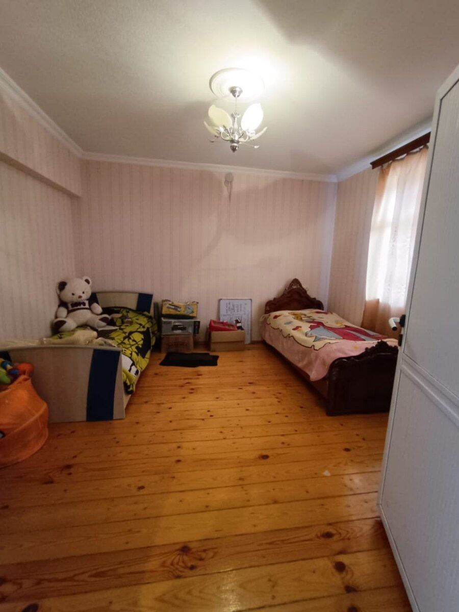 Həyət evi, Gülüstan qəs — Ev, villa, Gəncə (10)