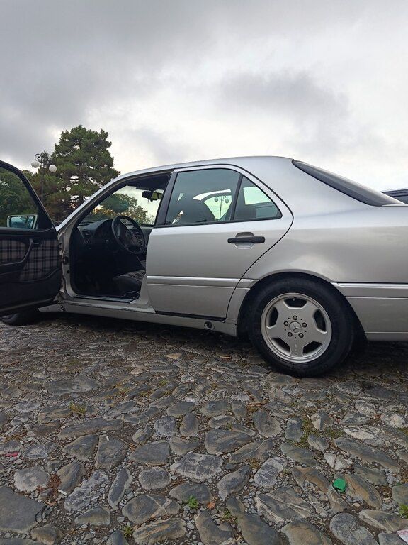 Mercedes C 180, 1.8 L, 1996 il, 470 000 km 99-TY-312 — Avtomobillər, Şəki (3)