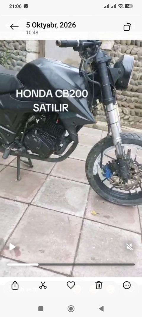 Honda - CB200, 200 sm3 — Güzdək