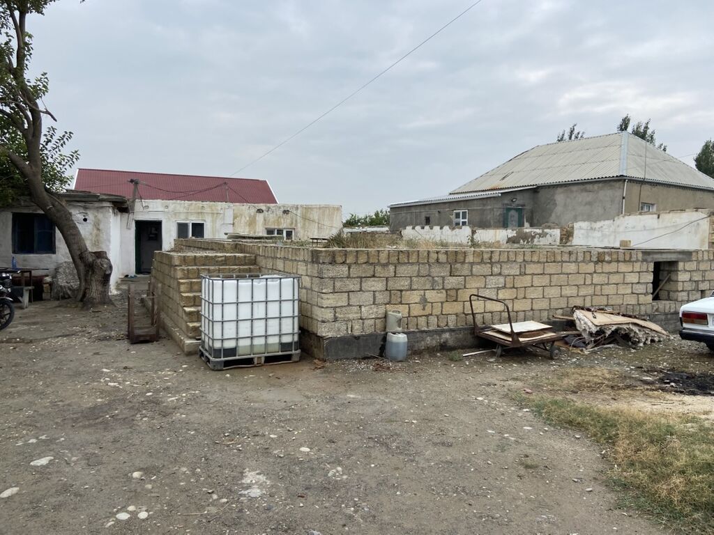 5 otaqlı, 300 kv. m, Kredit yoxdur, Təmirsiz — Ev, villa, Sumqayıt (2)