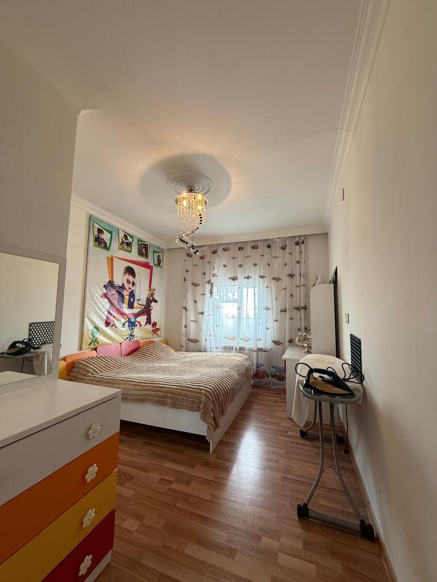 Satılır 5 otaqlı həyət evi/bağ evi 210 m² — Ev, villa, Bakı (11)