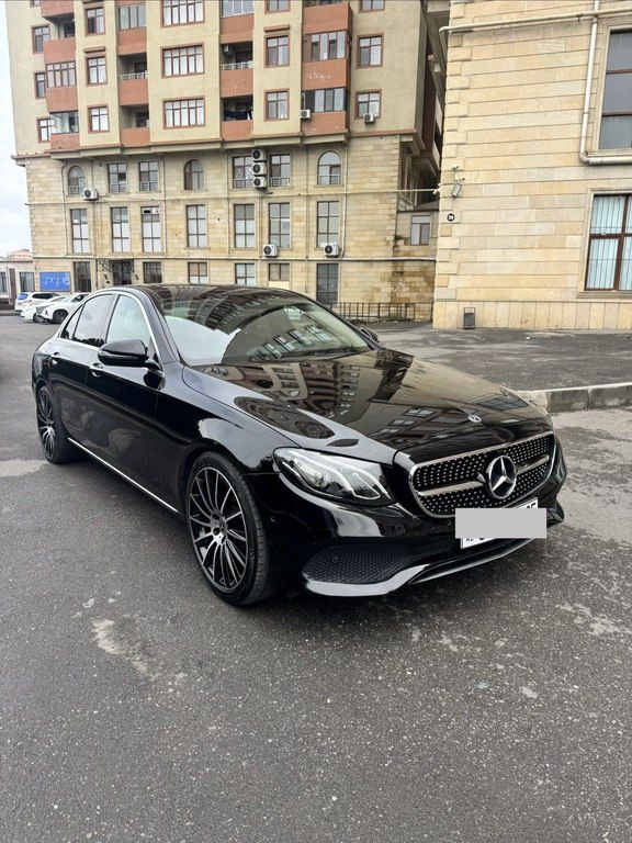 Mercedes E 300, 2.0 L, 2017 il, 208 000 km — Avtomobillər, Bakı (3)