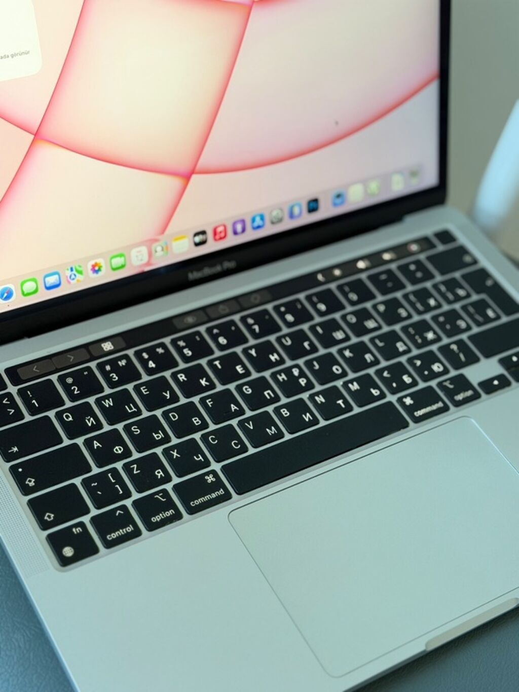 Apple MacBook Pro 13" (Touch Bar) - Gümüş rəngli alüminium korpus — Apple Macbook, Bakı (4)