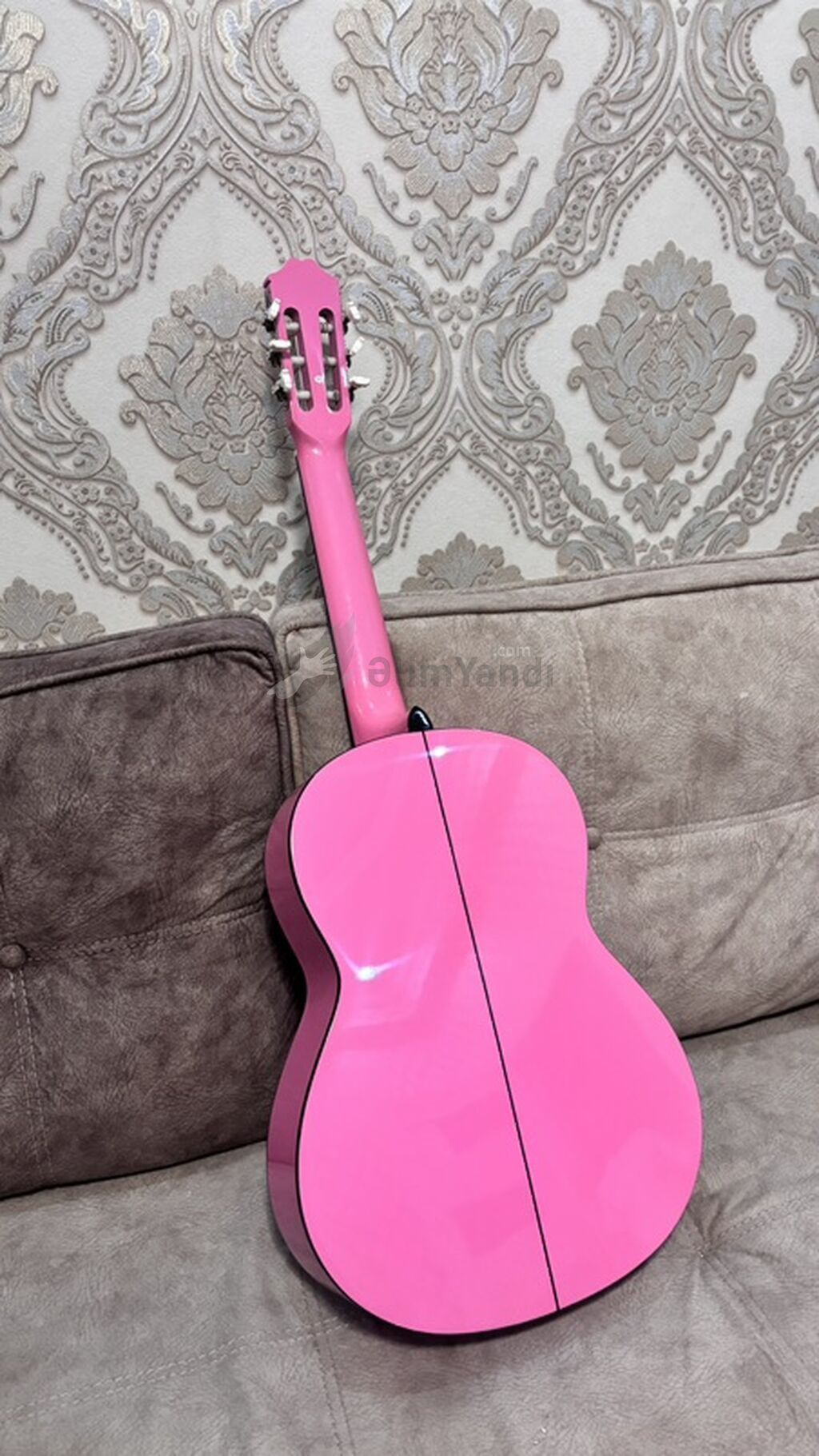 Klassik gitara, İşlənmiş, Ünvandan götürmə, Ödənişli çatdırı — Musiqiə alətləri, Bakı (5)