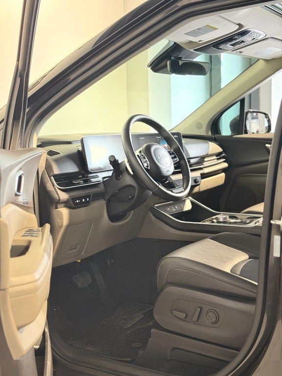 Kia Carnival, 1.6 L, 1.49 kWh, 2025 il, 23 000 km — Avtomobillər, Bakı (12)