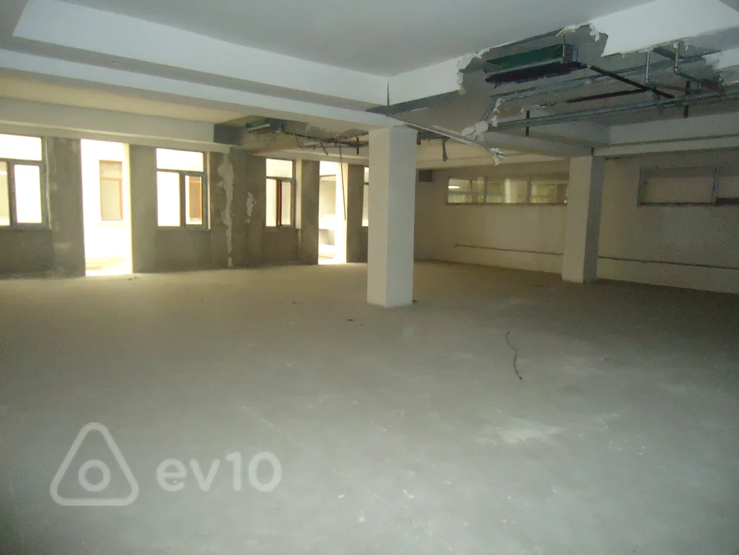 Obyekt, 254 m², 8 noyabr k 23 — kirayə — Əmlak, Bakı (3)