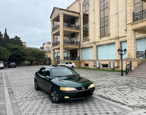 Opel Vectra, 1.6 L, 1997 il, 321 456 km — 5 300 ₼ · Sumqayıt · Avtomobillər Opel Vectra, 1.6 L, 1997 il, 321 456 km — Sumqayıt