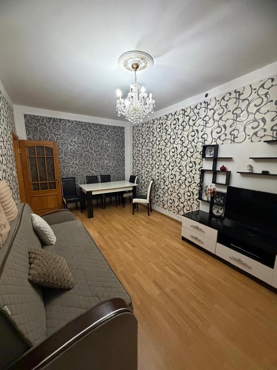 Satılır 2 otaqlı köhnə tikili 65 m² — Mənzil, Bakı (10)