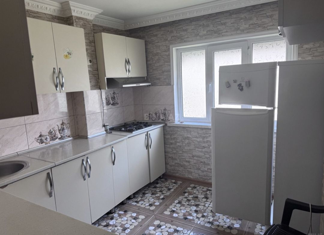İcarəyə verilir 4 otaqlı köhnə tikili 70.5 m² — Mənzil, Gəncə (6)