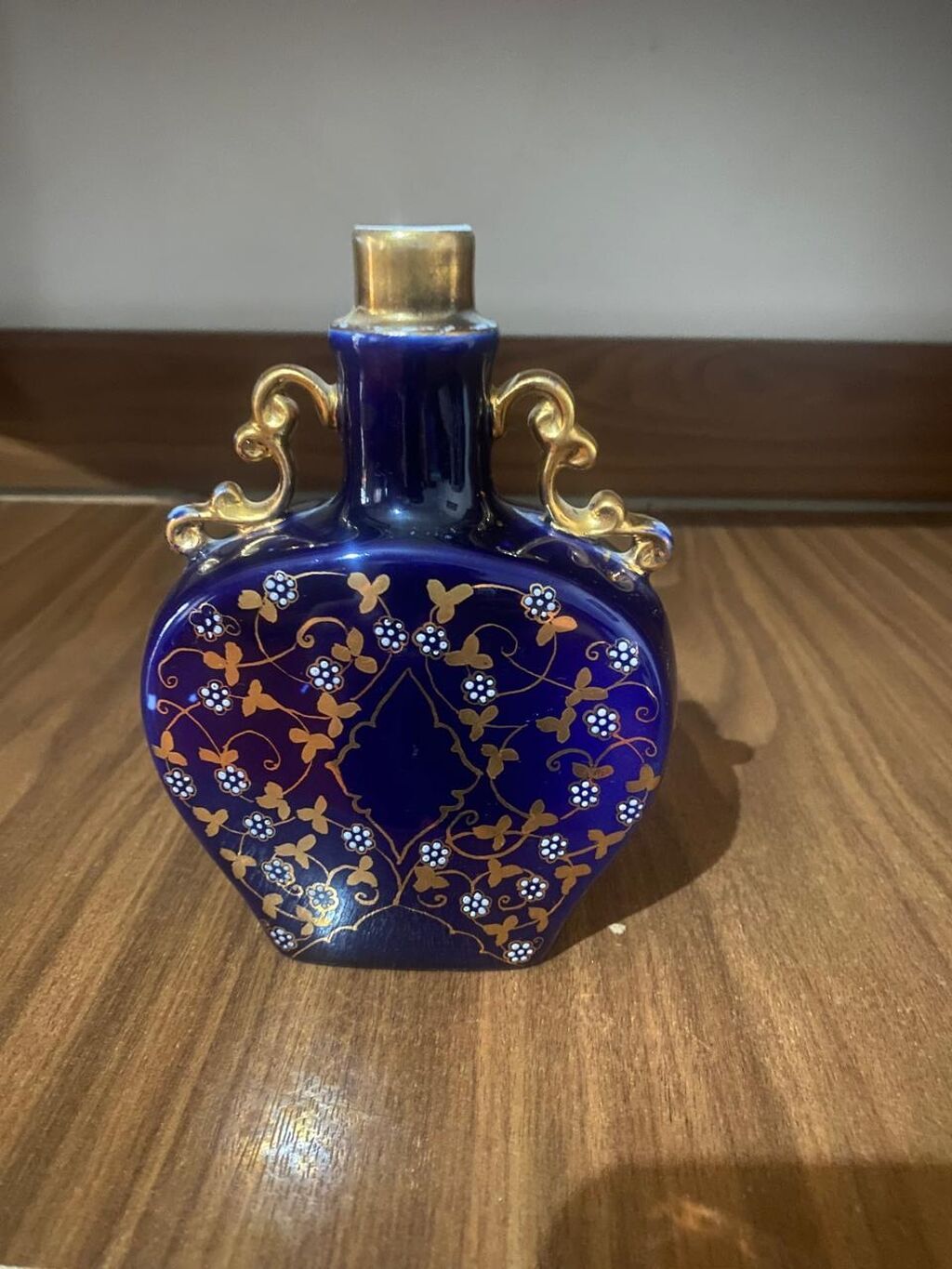 Qadın üçün bordo rəngli dəbli dəri gödəkcə. - Material: parıltılı — Jaketlər, Bakı (9)