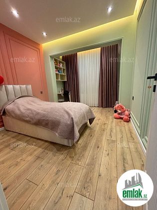Satılır 5 otaqlı 135 m² köhnə tikili Yasamal r — Mənzil (7)