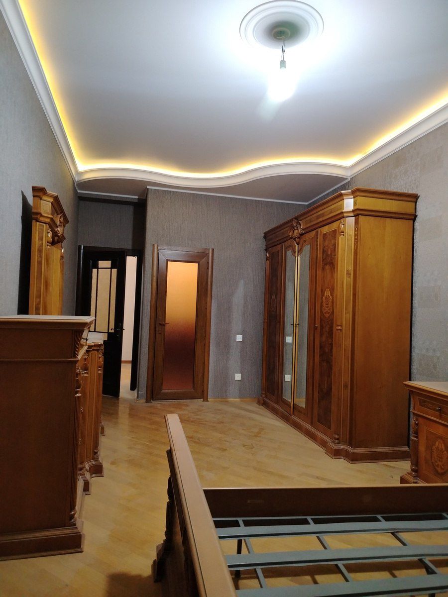İcarəyə verilir 3 otaqlı yeni tikili 160 m² — Mənzil, Bakı (10)