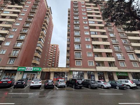 Satılır 3 otaqlı yeni tikili 130 m² — Mənzil