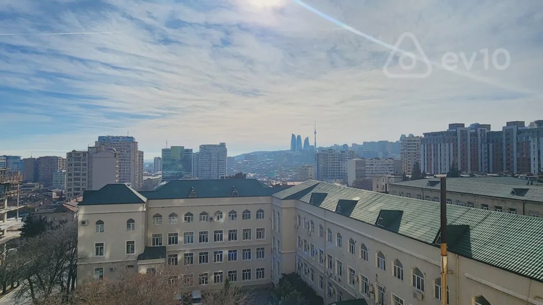 For sale: 4-room apartment (new building), 186 m² — Mənzil, Bakı (3)