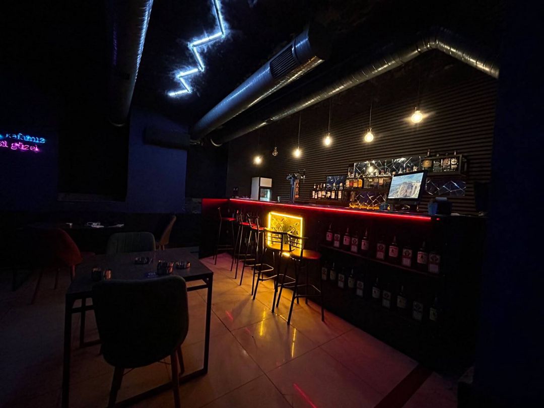Satılır obyekt 94 m² — Əmlak, Bakı