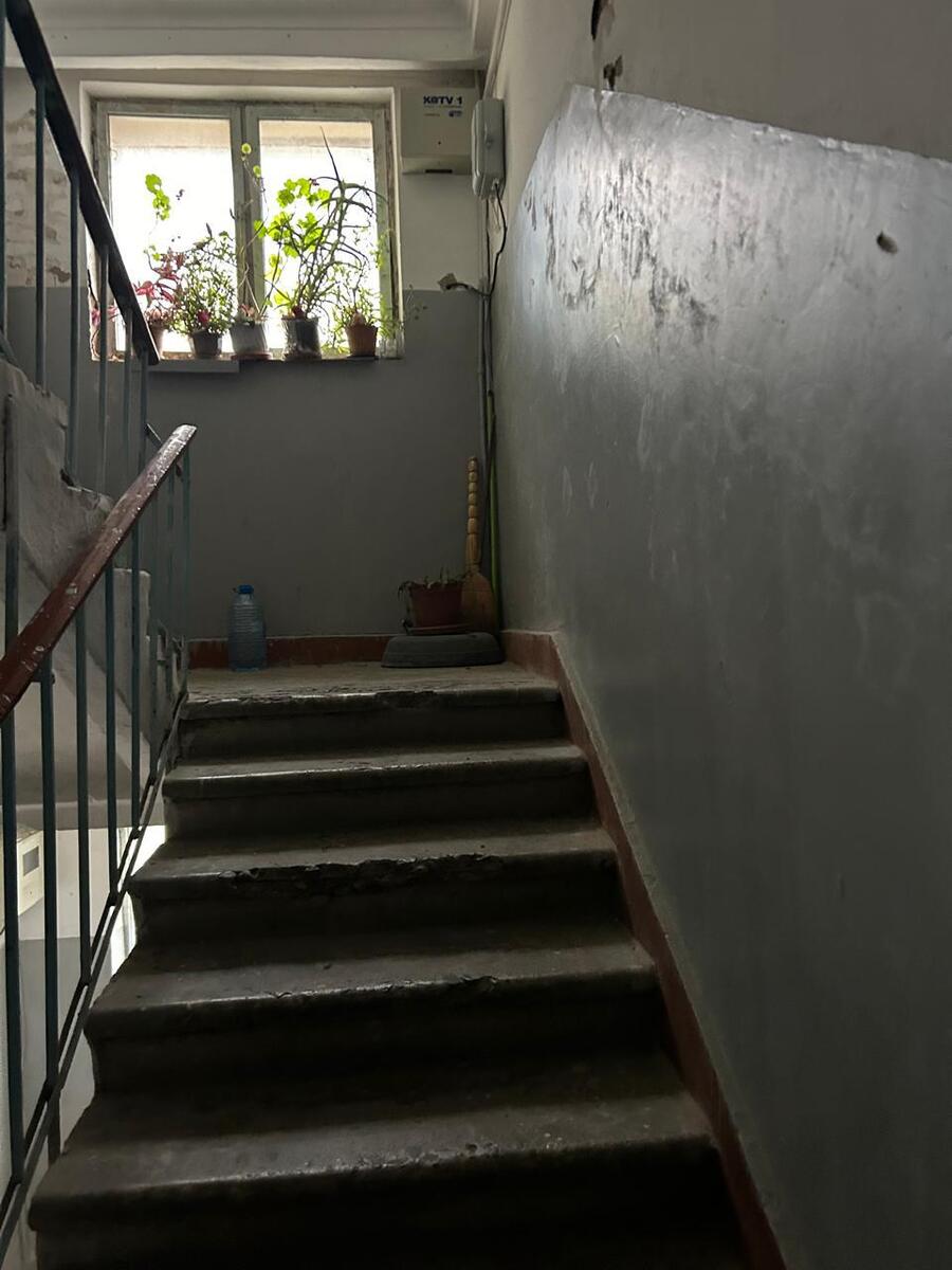 Satılır 2 otaqlı köhnə tikili 49 m² — Mənzil, Bakı (11)