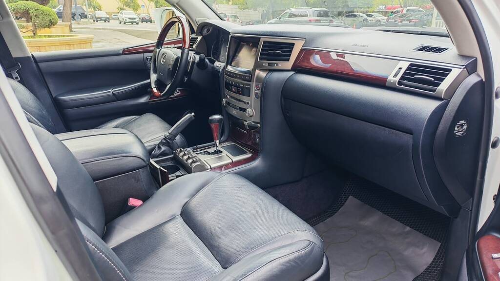 Lexus LX 570, 5.7 L, 2013 il, 146 000 km — Avtomobillər, Bakı (6)
