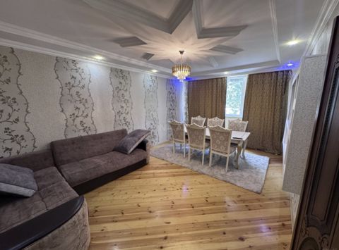 İcarəyə verilir 4 otaqlı köhnə tikili 70.5 m² — Gəncə