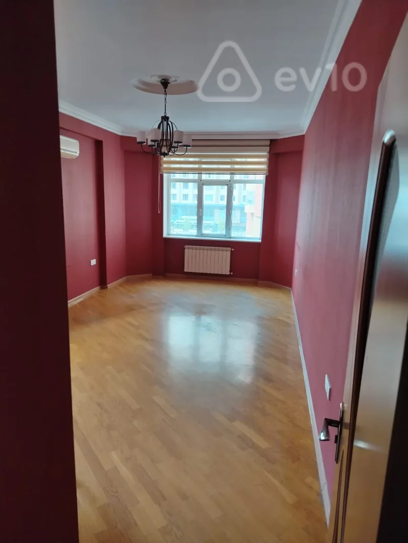 5 otaqlı mənzil, 185 m², Nəcəfqulu Rəfiyev küçəsi — kirayə — Mənzil, Bakı (9)