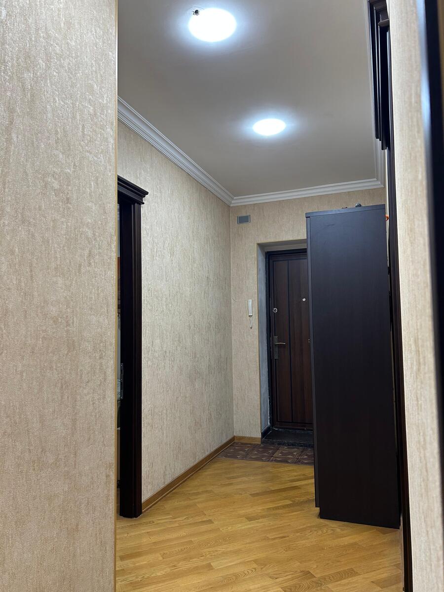 Satılır 4 otaqlı köhnə tikili 82 m² — Mənzil, Bakı (10)